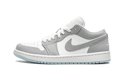 Air Jordan 1 Low Aluminum Wolf Gray (W)