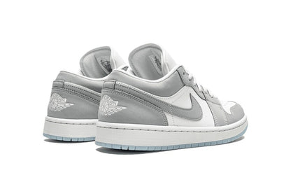 Air Jordan 1 Low Aluminum Wolf Gray (W)