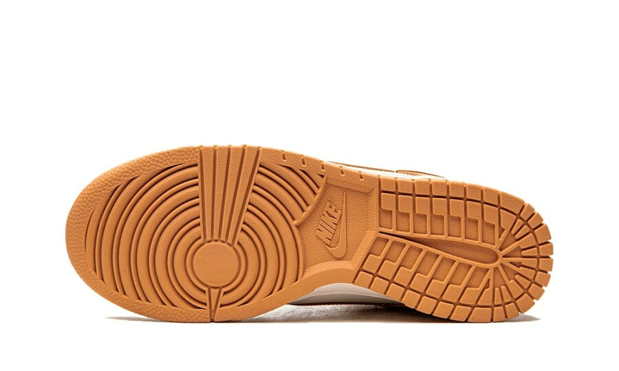 Nike Dunk Low Harvest Moon (W)